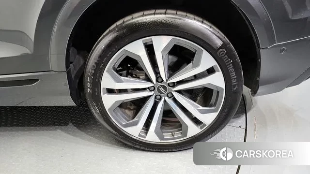 Audi Q8 (4M) id 3147638 из Кореи 15