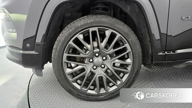 Jeep Compass 2nd Generation id 4303061 из Кореи 25