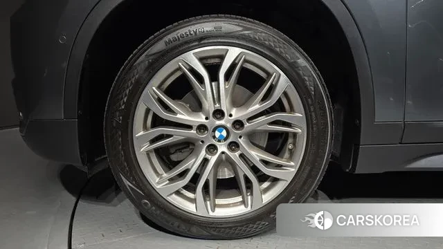 BMW X1 (F48) id 3459990 из Кореи 15