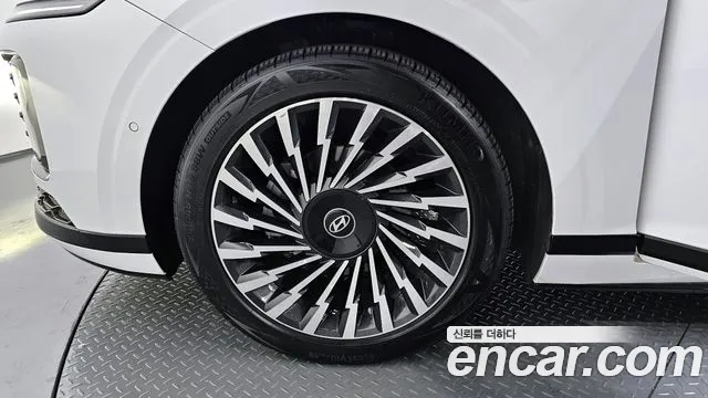 Hyundai Grandeur Hybrid (GN7) id 2534094 из Кореи 15