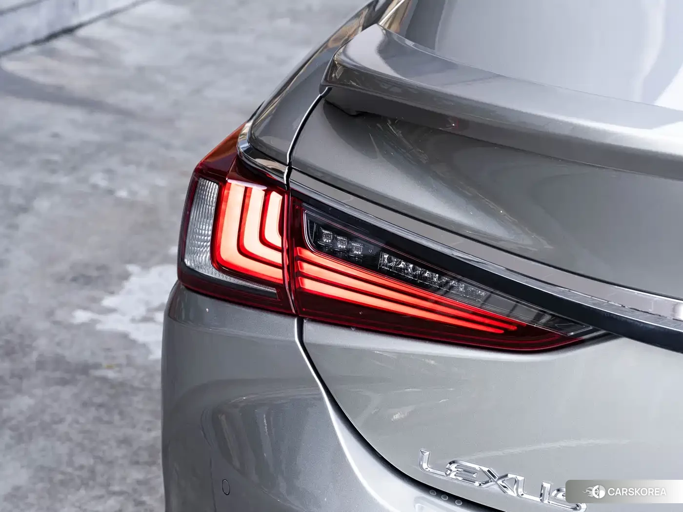 Lexus ES id 4554037 из Китая 20