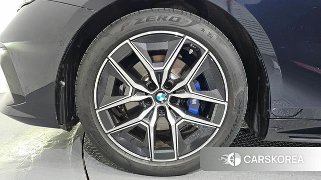BMW 5 Series (G60) id 4548894 из Кореи 30