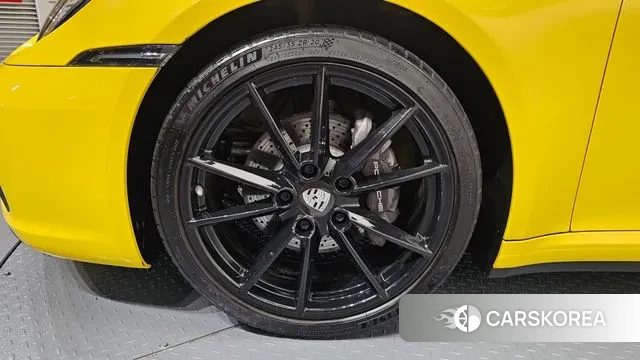 Porsche 911(992) id 3390906 из Кореи 15