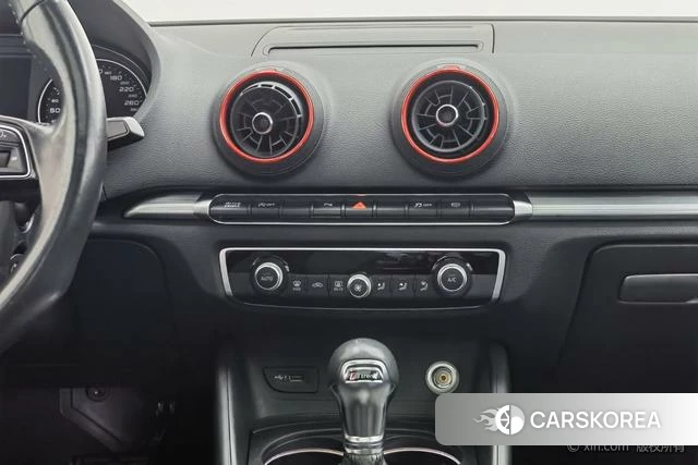 Audi A3 id 4253678 из Китая 19