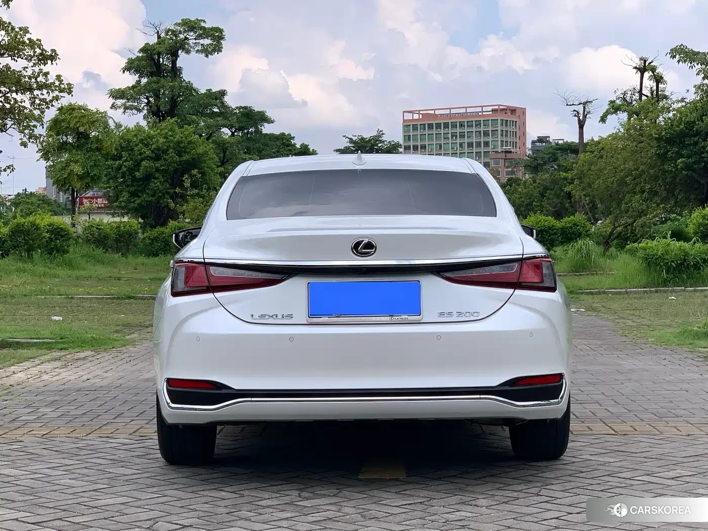 Lexus ES id 4514230 из Китая 10
