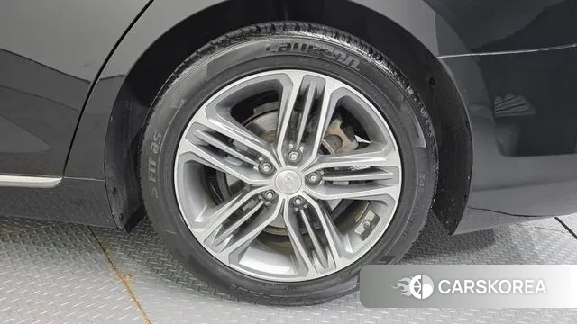 Hyundai Grandeur IG id 3351164 из Кореи 15