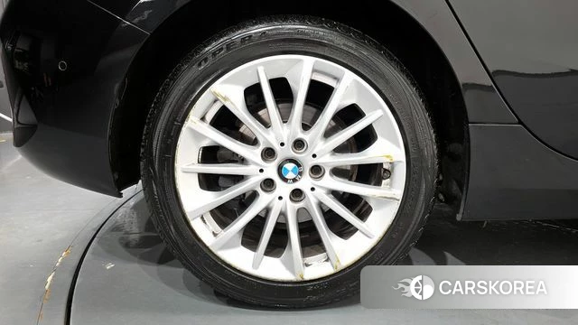 BMW 1 Series (F40) id 4377308 из Кореи 23