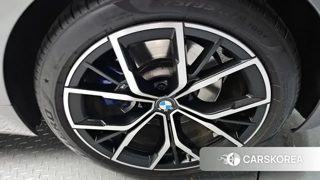 BMW 5 Series (G30) id 3201194 из Кореи 15