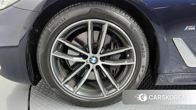 BMW 5 Series (G30) id 4362152 из Кореи 26