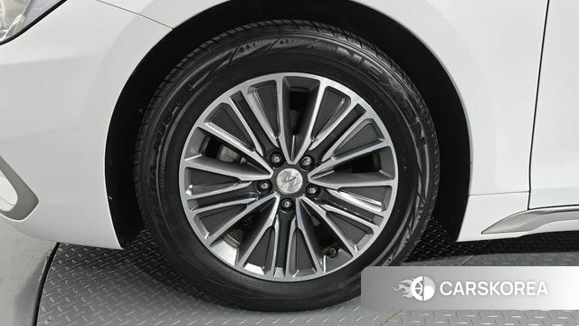 Hyundai Grandeur IG Hybrid id 3834584 из Кореи 15