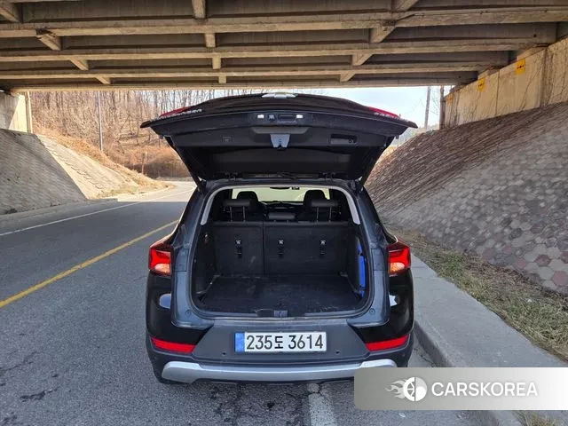 Chevrolet (GM Daewoo) Trailblazer 2022 Черный из Кореи, фото 5