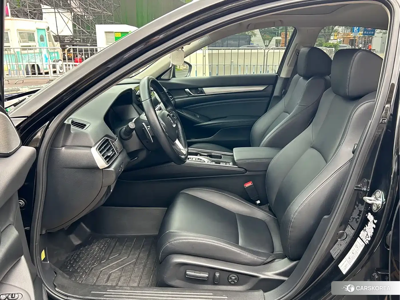 Honda Accord id 4547318 из Китая 17