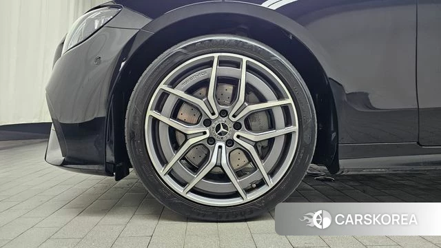 Mercedes-Benz E-Class W213 id 4488578 из Кореи 25