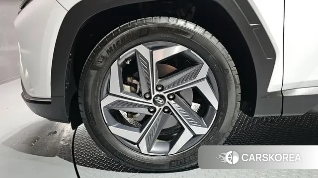 Hyundai Tucson (NX4) id 3059696 из Кореи 15