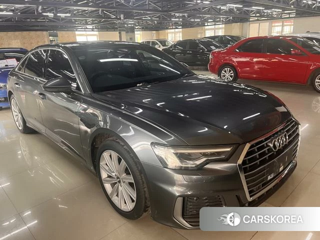 Audi A6L id 4271359 из Китая 10
