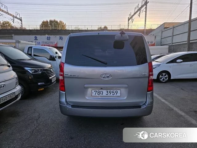Hyundai The New Grand Starex id 3408065 из Кореи 15