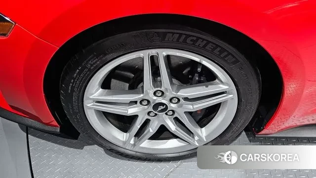 Ford Mustang id 3264653 из Кореи 15