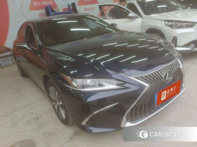 Lexus ES id 4329212 из Китая 8