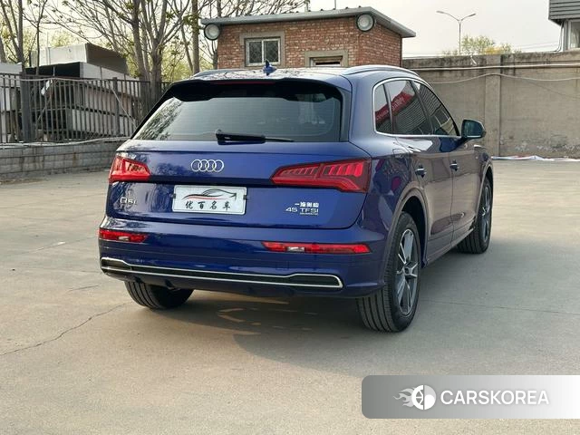 Audi Q5L id 4208880 из Китая 22