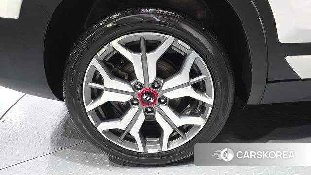 Kia Seltos id 4371306 из Кореи 15