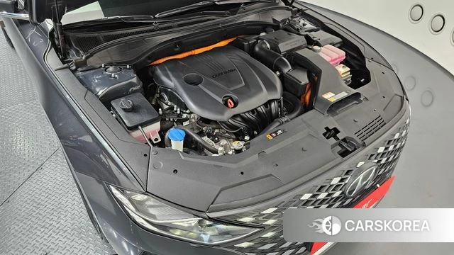 Hyundai The New Grandeur IG Hybrid id 4178875 из Кореи 15