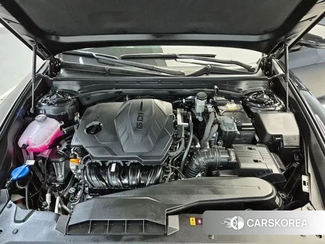 Hyundai Grandeur (GN7) id 3426191 из Кореи 14