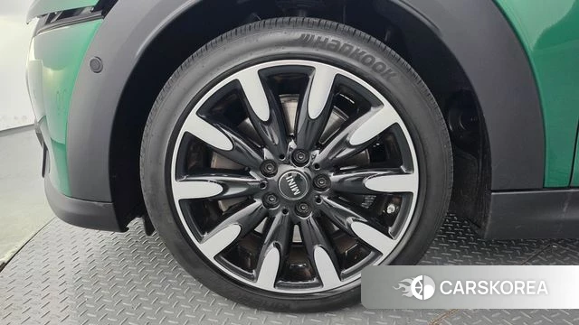 Mini Cooper S id 4740791 из Кореи 29