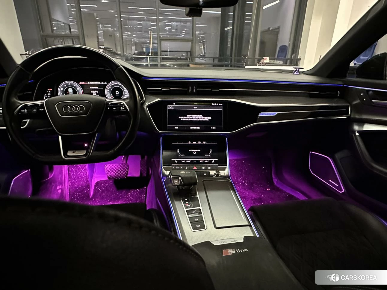 Audi A6L id 4461437 из Китая 10