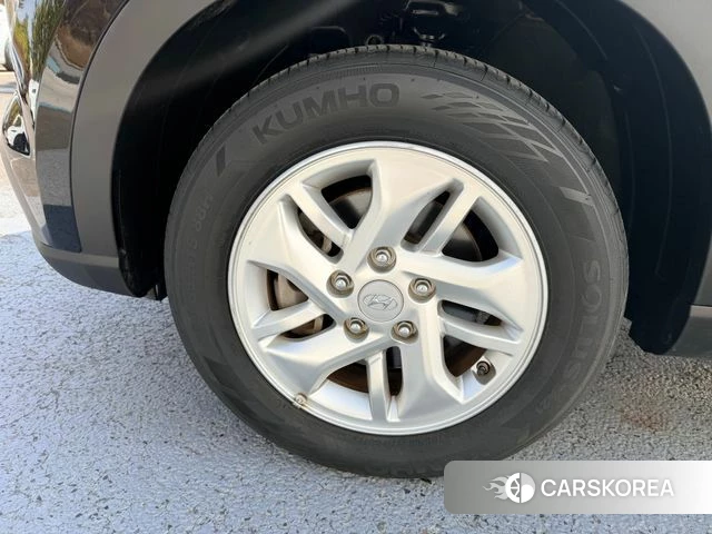 Hyundai Venue id 3828168 из Кореи 15