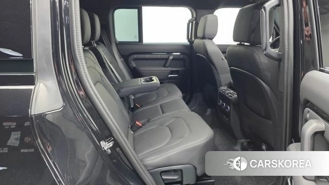 Land Rover Defender (L663) id 3841284 из Кореи 15