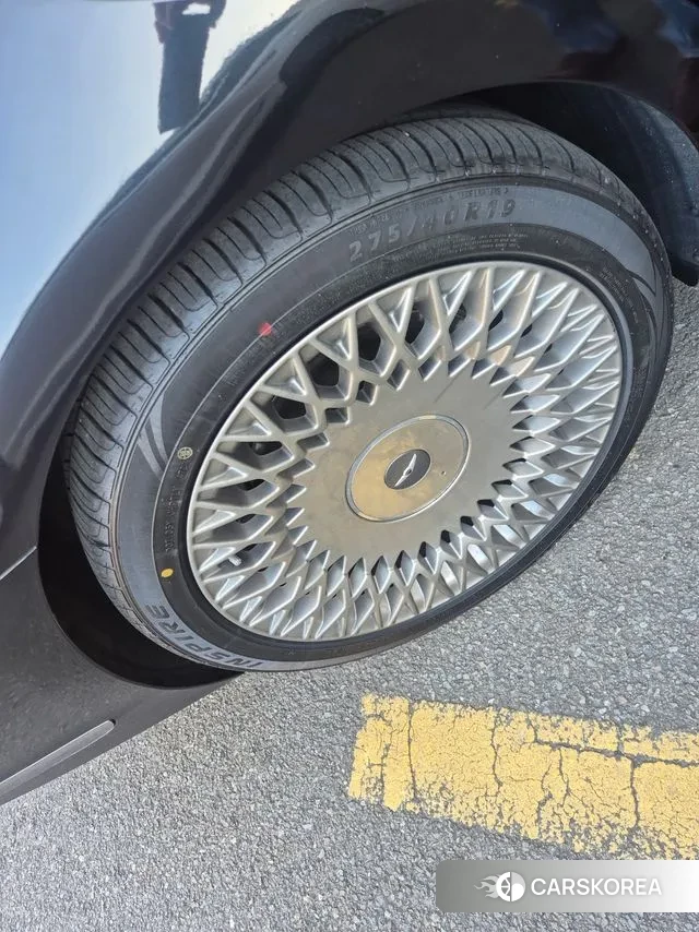 Genesis G90 id 3646613 из Кореи 14