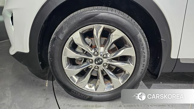 Kia The New Sorento id 4643107 из Кореи 15