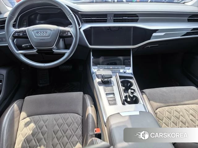 Audi A7L id 4291556 из Китая 10