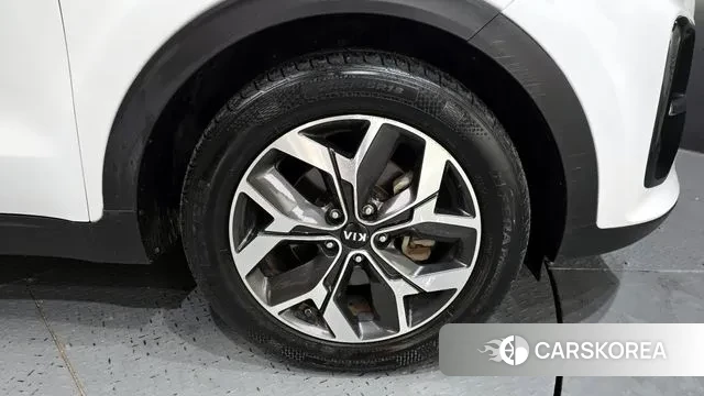 Kia Sportage The Bold id 3563197 из Кореи 15