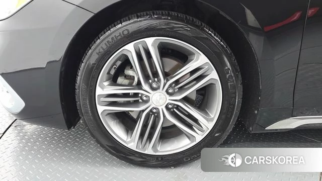 Hyundai Grandeur IG id 4900386 из Кореи 27