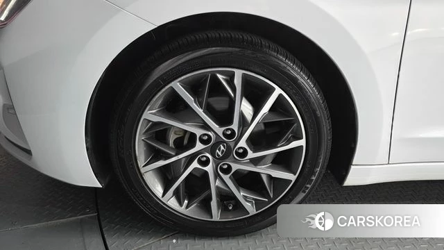 Hyundai The New Avante AD id 4317771 из Кореи 15