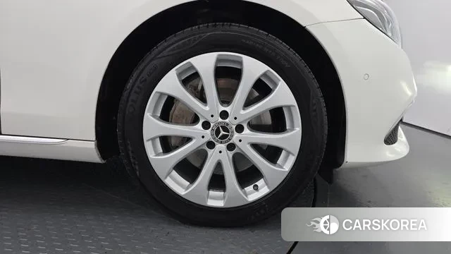 Mercedes-Benz E-Class W213 id 3489734 из Кореи 15