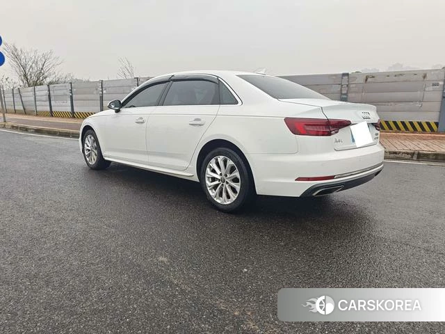 Audi A4L 2020 Белый из Китая, фото 5