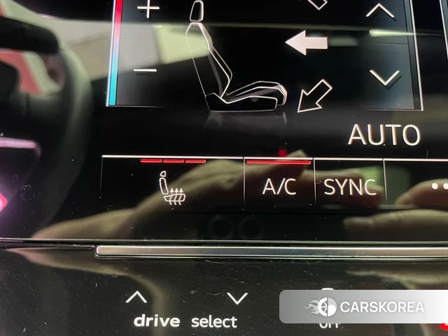 Audi A6L id 4208166 из Китая 23