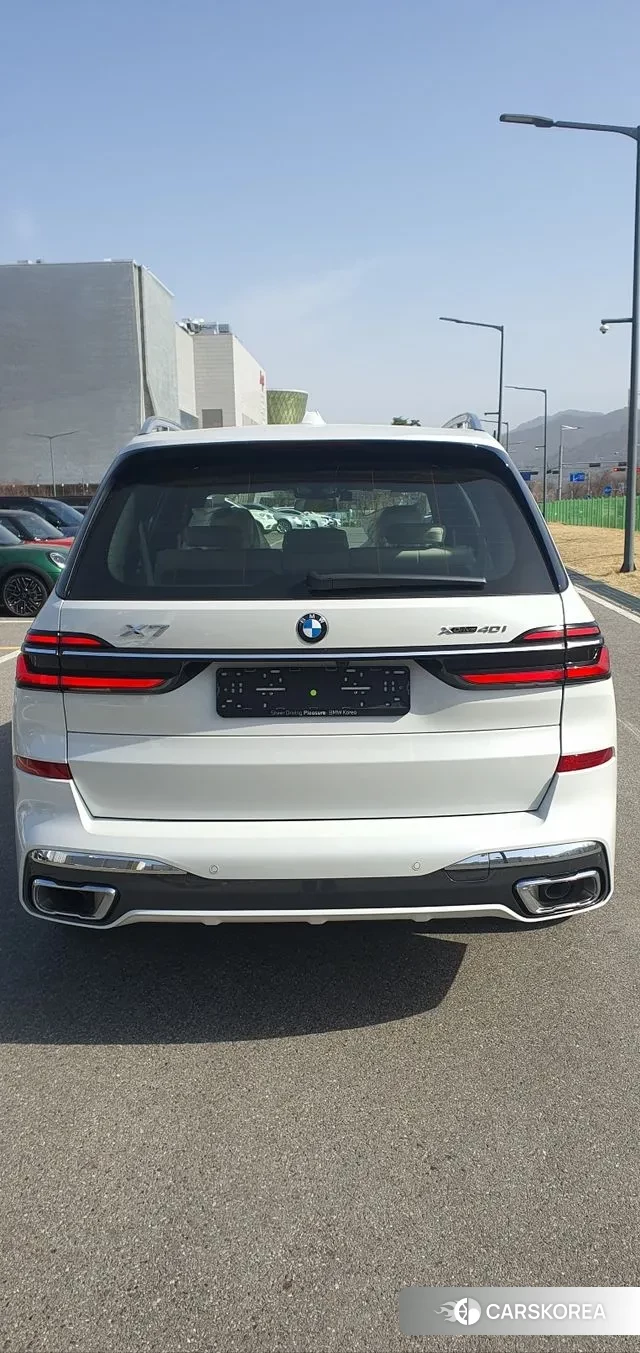 BMW X7 (G07) 2025 Белый из Кореи, фото 5