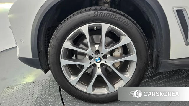 BMW X5 (G05) id 4677514 из Кореи 28