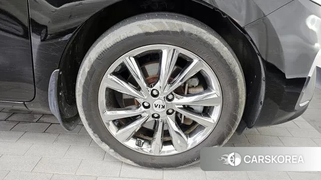 Kia The New Carnival id 2995637 из Кореи 15