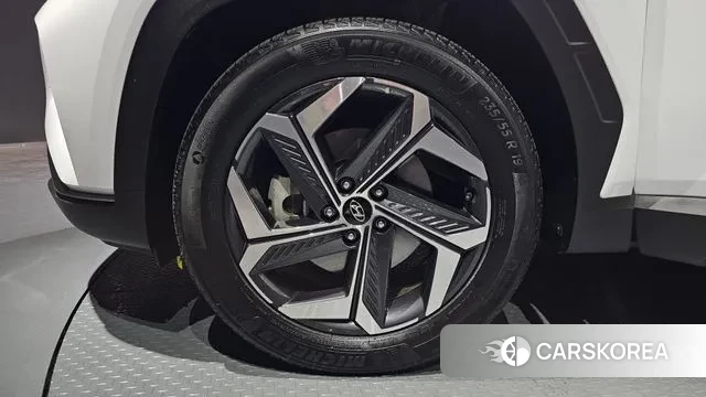 Hyundai Tucson (NX4) id 2915226 из Кореи 15