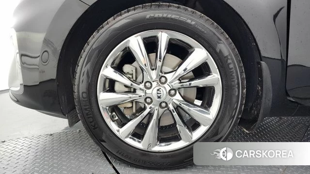 Kia The New Carnival id 4384887 из Кореи 28