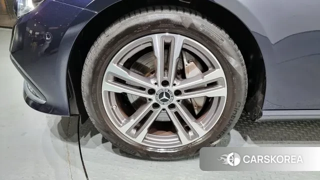 Mercedes-Benz E-Class W213 id 2939688 из Кореи 15