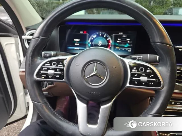 Mercedes-Benz E-Class W213 2019 Белый из Кореи, фото 6