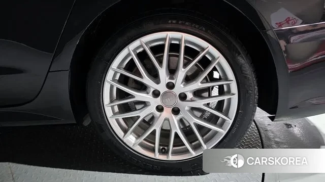 Audi New A6 id 3557775 из Кореи 15