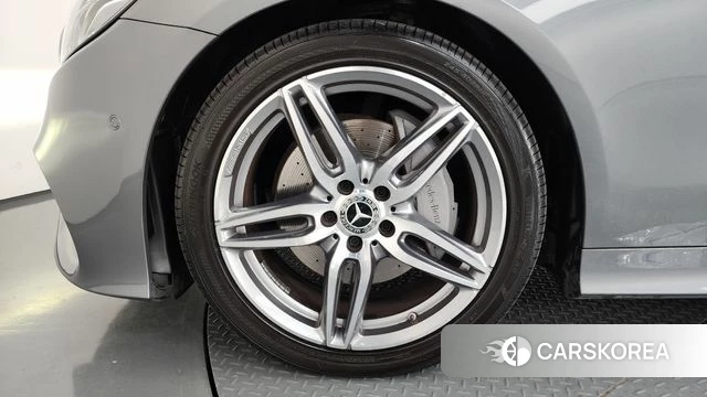 Mercedes-Benz E-Class W213 id 4482538 из Кореи 29