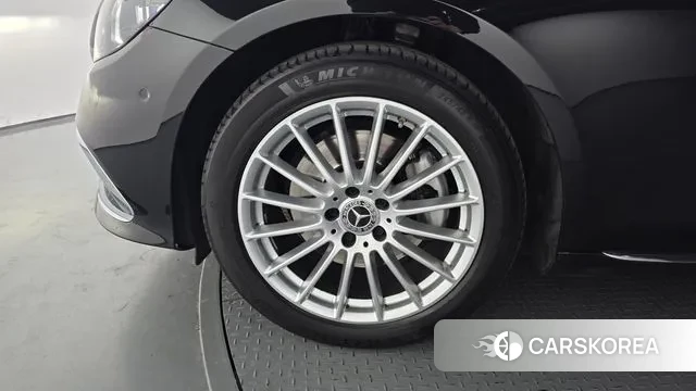 Mercedes-Benz E-Class W213 id 3777645 из Кореи 15