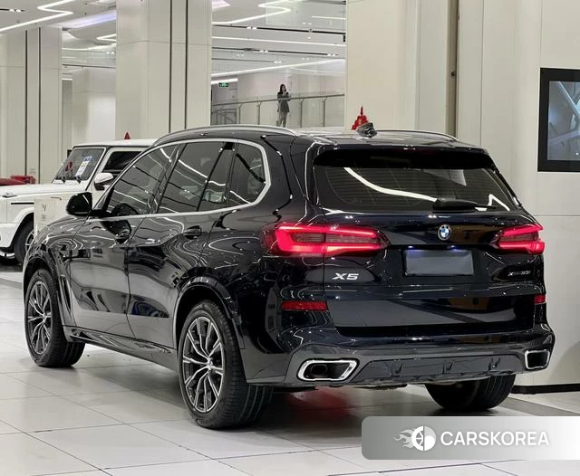 BMW X5 (imported) 2021 Черный из Китая, фото 6